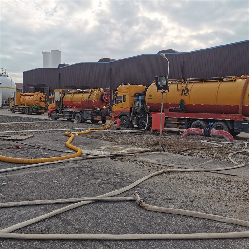 永春污水池清理